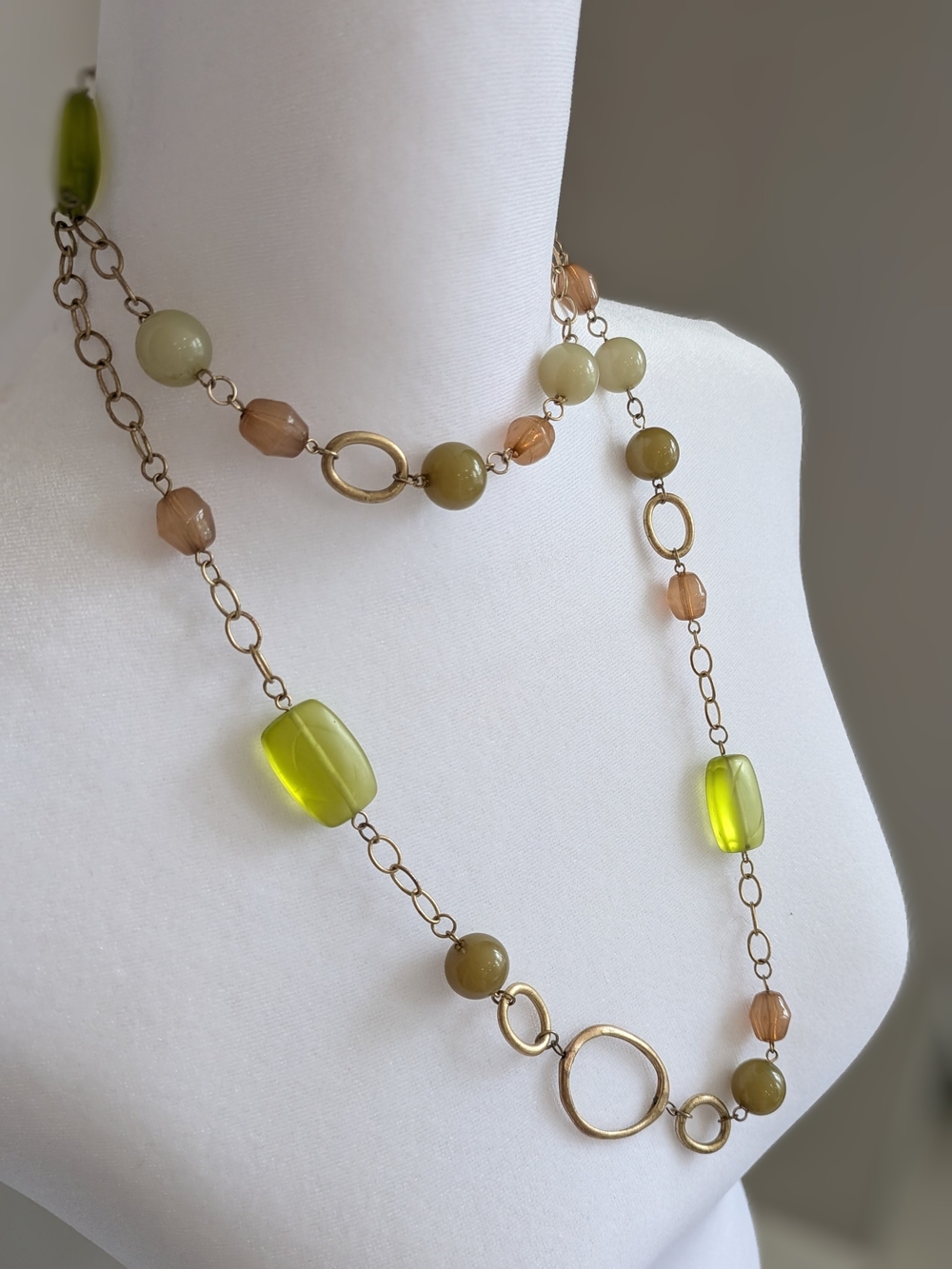 Vintage Long Beaded Necklace in Olive Green and Beige With Matching Earrings